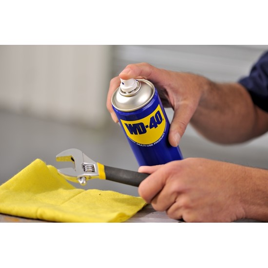 ΑΝΤΙΣΚΟΡΙΑΚΟ ΛΙΠΑΝΤΙΚΟ WD-40 200ml